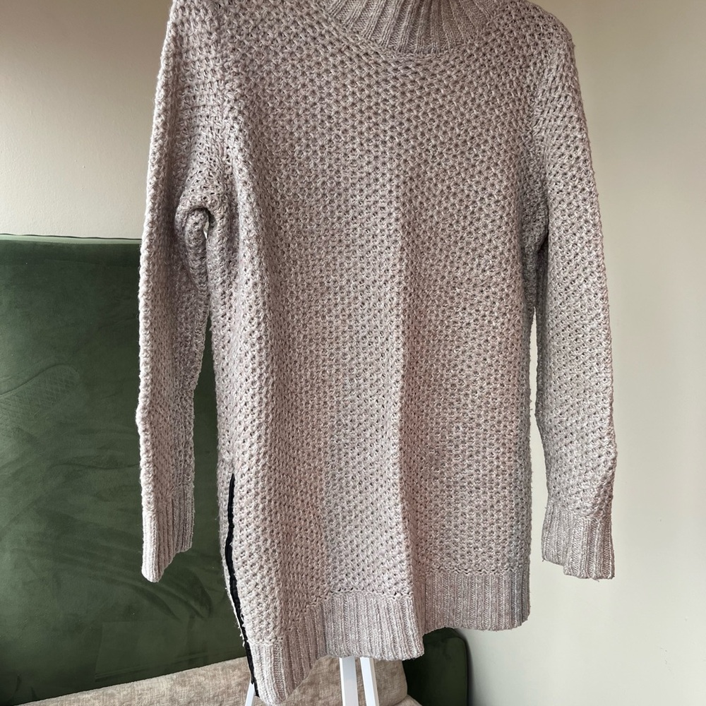 Banana Republic Taupe Mock Neck Knit Tunic Sweater